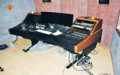 調音臺和控制臺的區別有哪些？