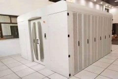 標準機柜如何固定？