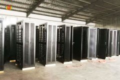 計算機機房機柜里都有什么？